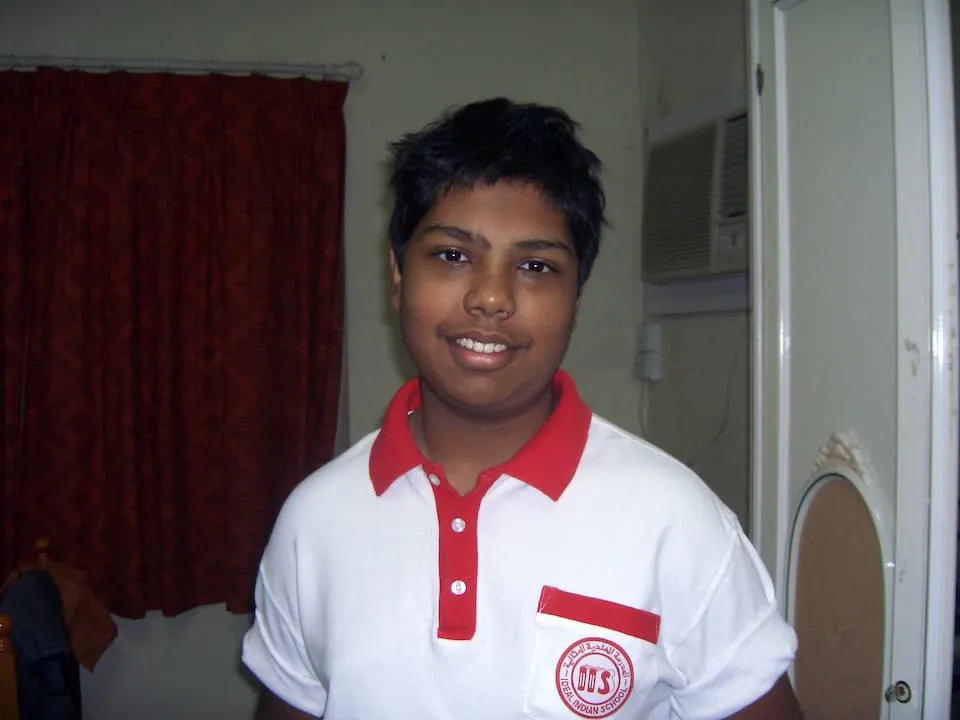 overweight school kid puberty tejas